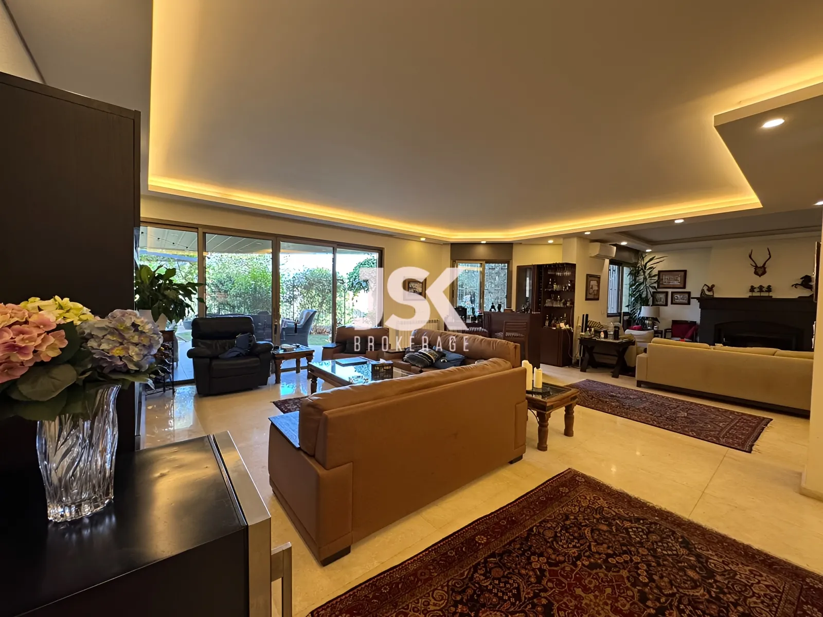 Apartment for Sale in Beit Meri - 3 bed
