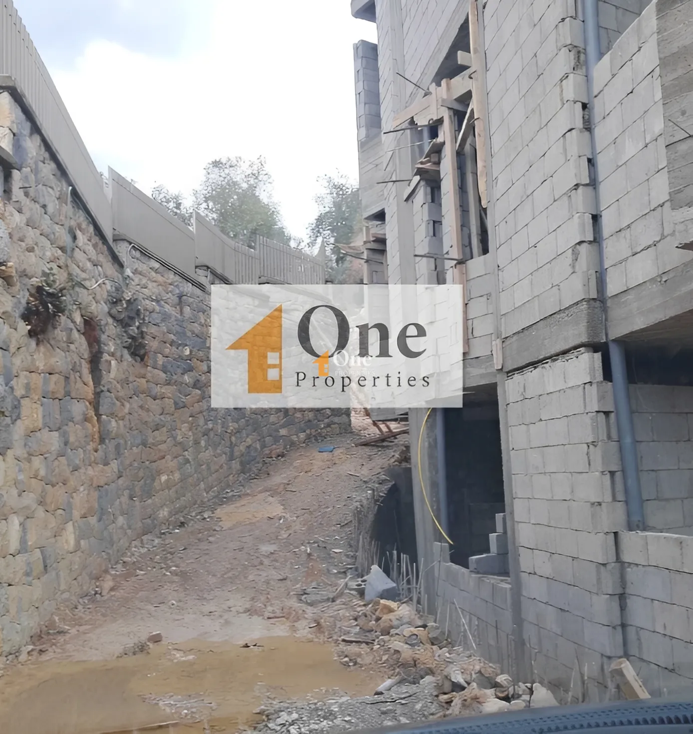 Apartment for sale in Jeita, Lebanon - 3 bed, 4 bath