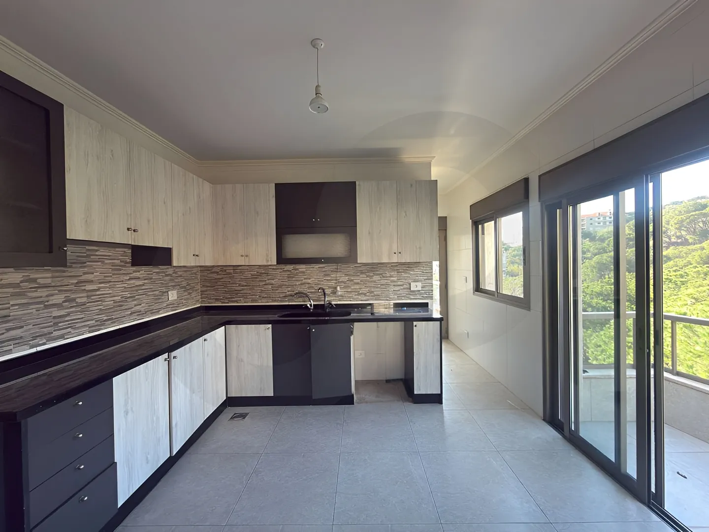 Apartment for Sale in Geitaoui