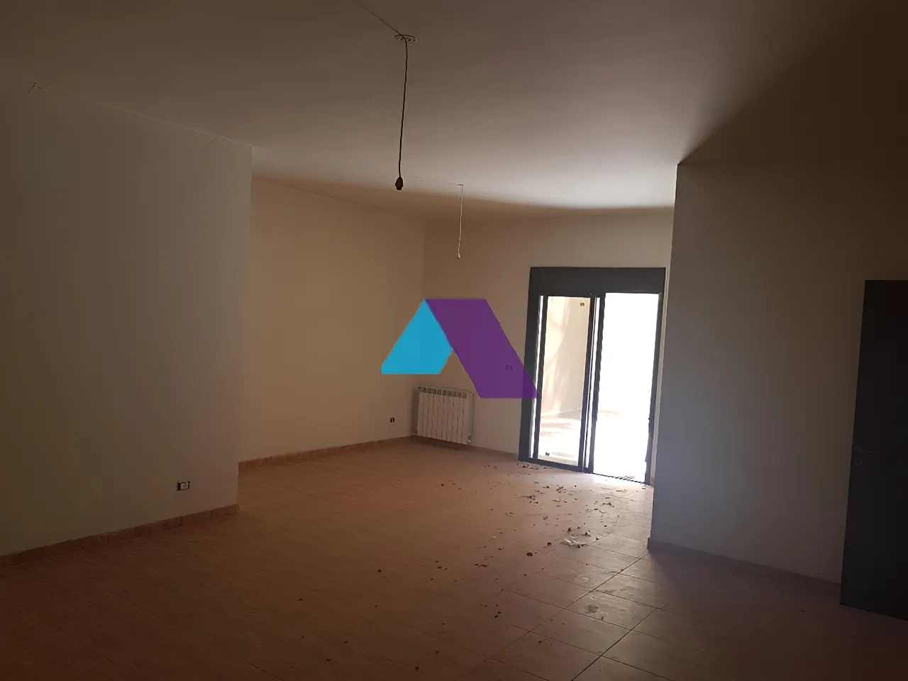 Apartment for Sale in Jdeideh - 3 bed, 4 bath