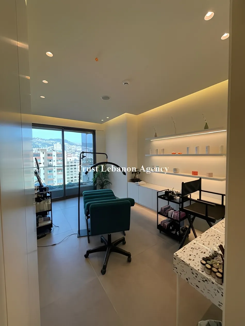 Office For Rent in Metn, Dekweneh