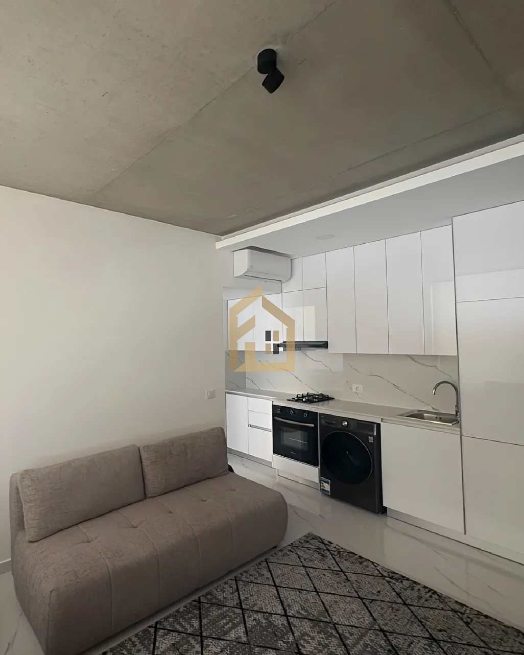 Apartment for rent in Hamra, Bayrut, Lebanon