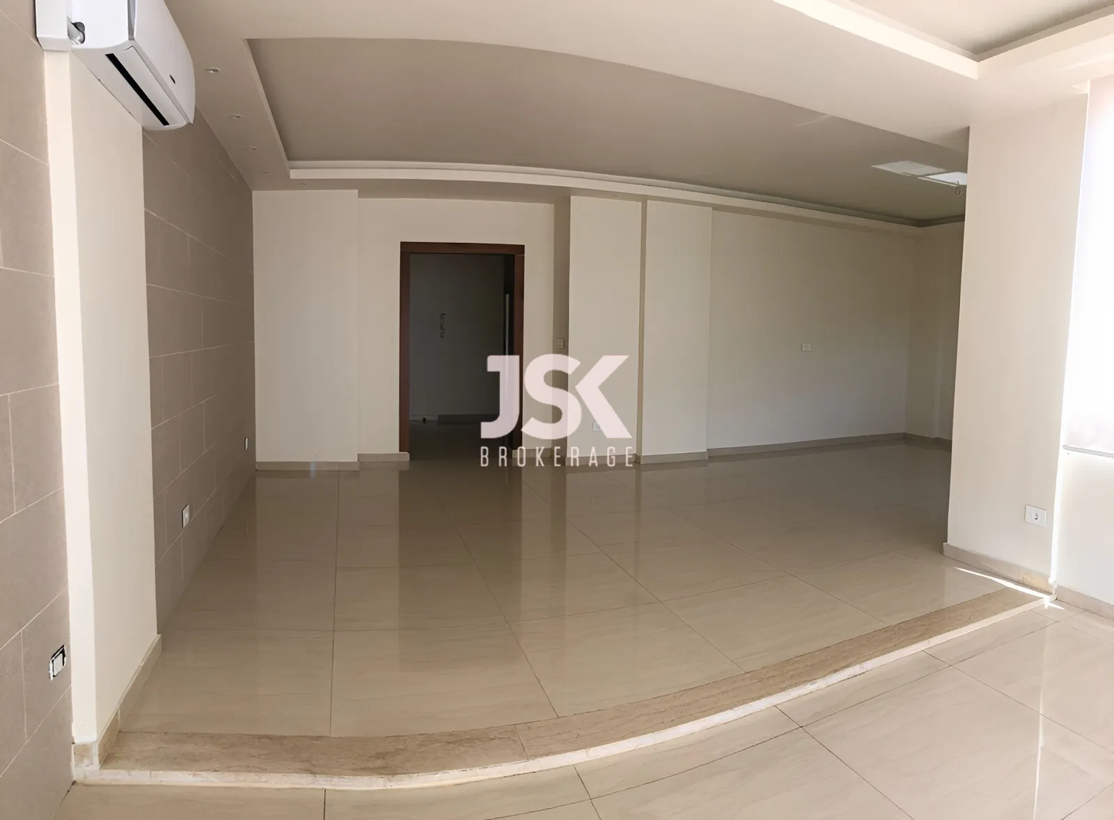 Apartment for Rent in Halat
