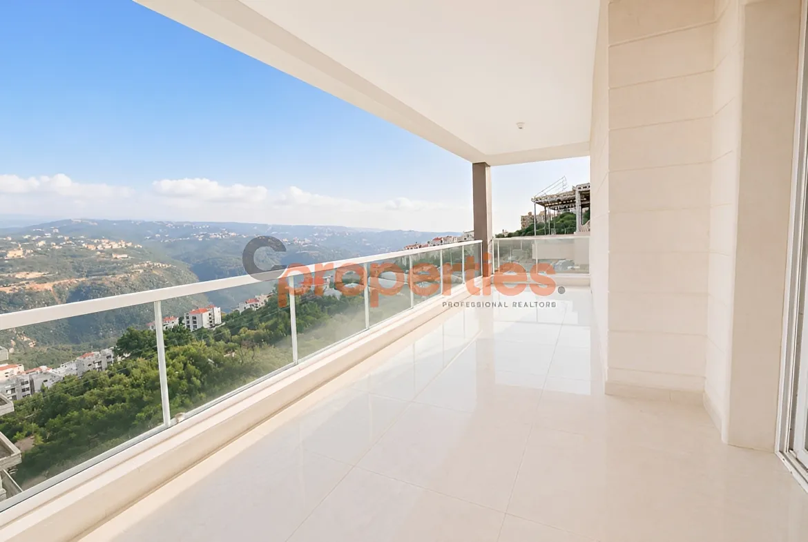 Apartment for Sale in Ballouneh