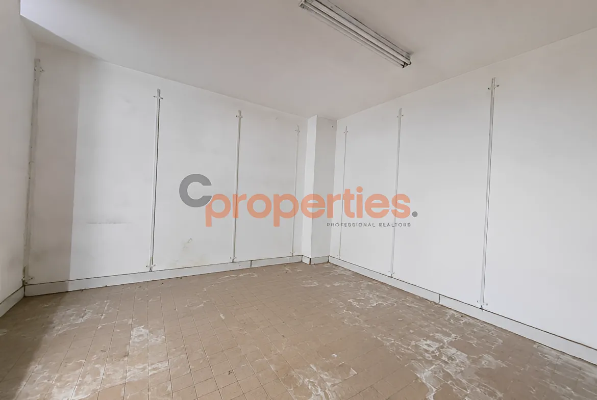 Shop for Rent in Hamra