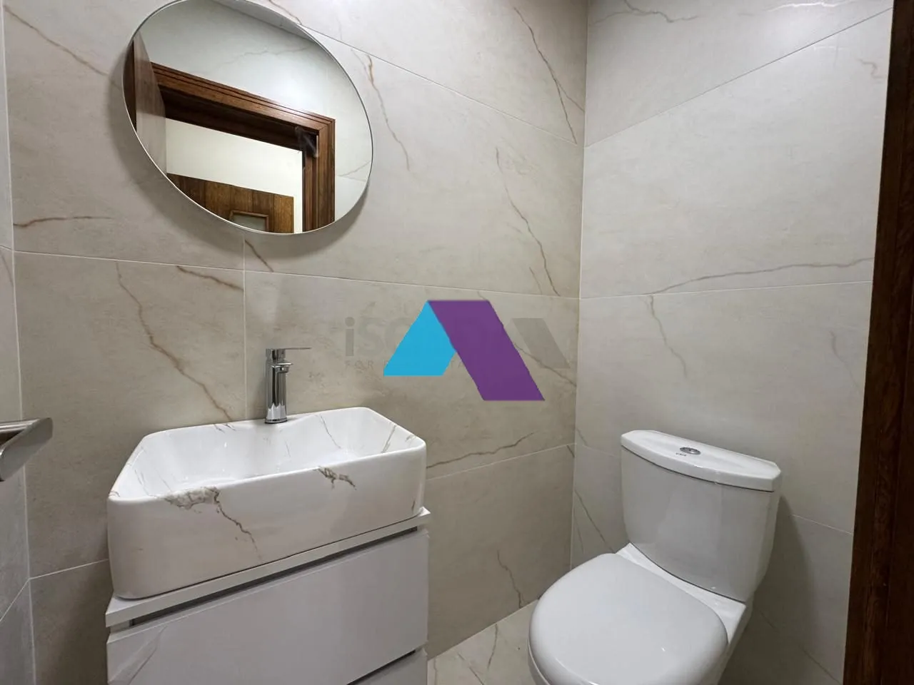 Apartment for Sale in Hosrayel