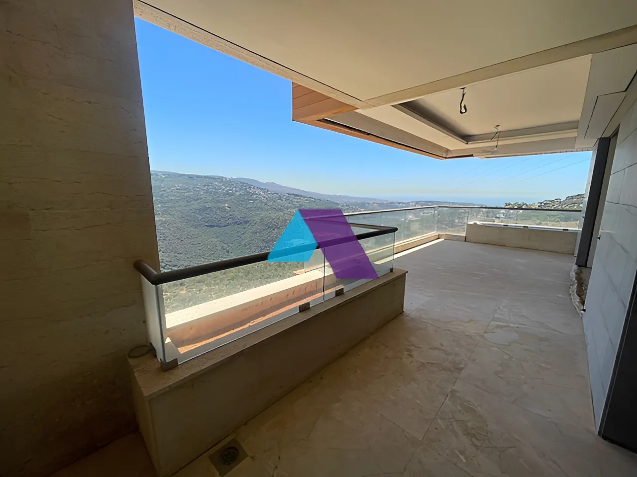 Apartment for Sale in Beit Meri