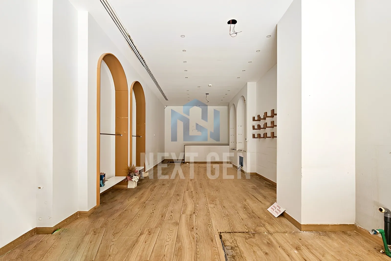 Shop for Rent in Downtown