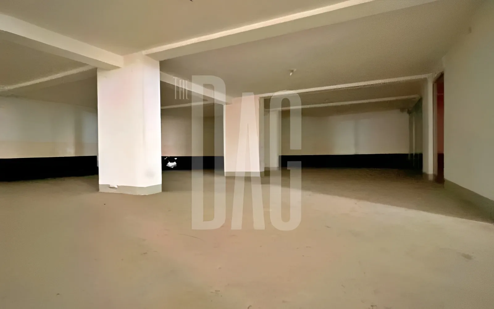 Warehouse for Sale in Mar Takla, Hazmieh