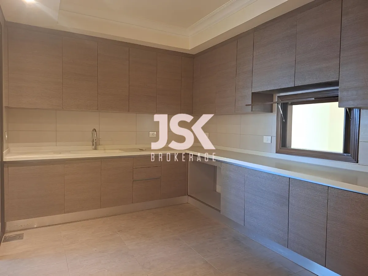 Apartment for Sale in Sanayeh, Beirut, Lebanon - 3 bed, 2 bath