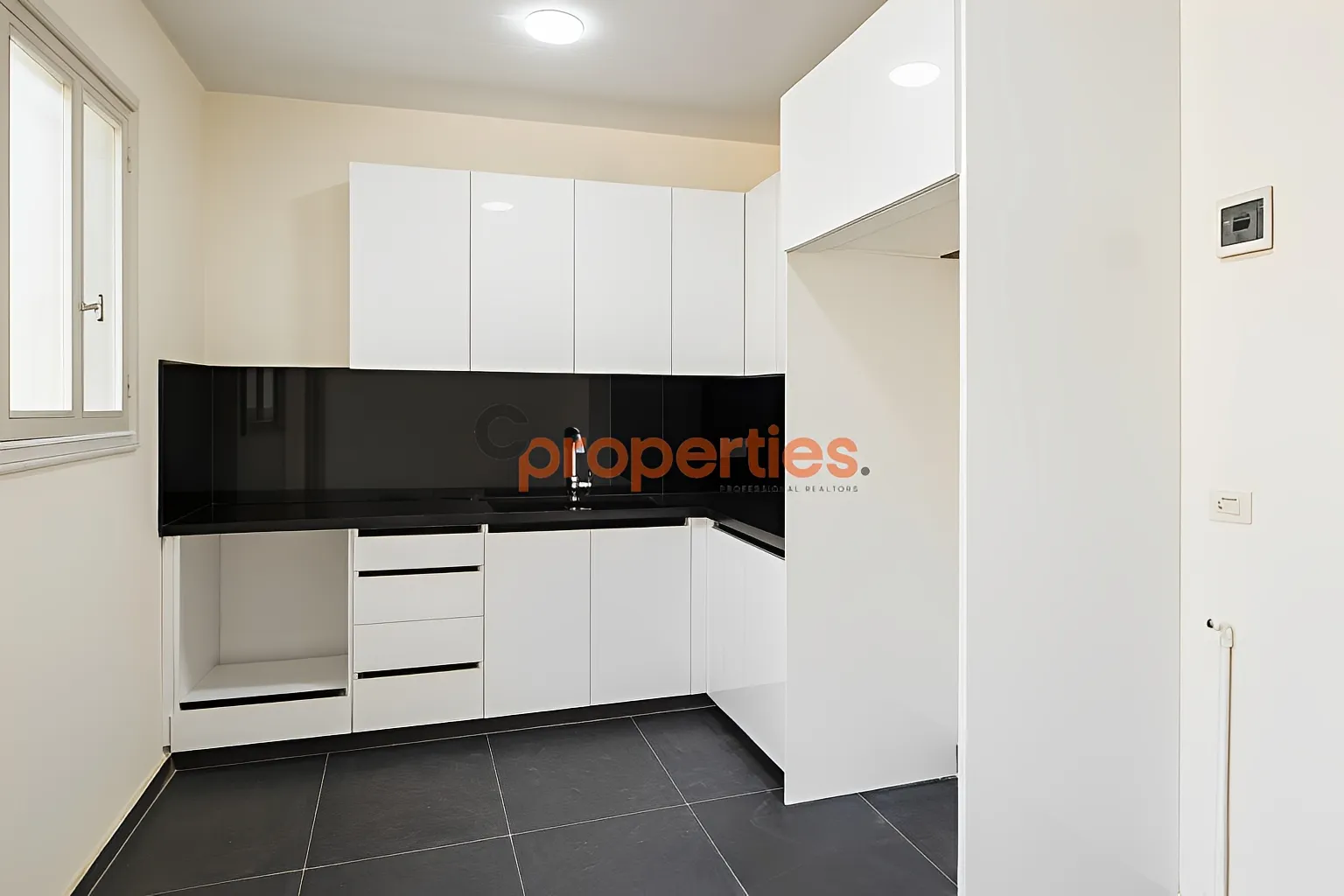 Apartment for rent in Rabieh, Lebanon - 2 bed, 3 bath