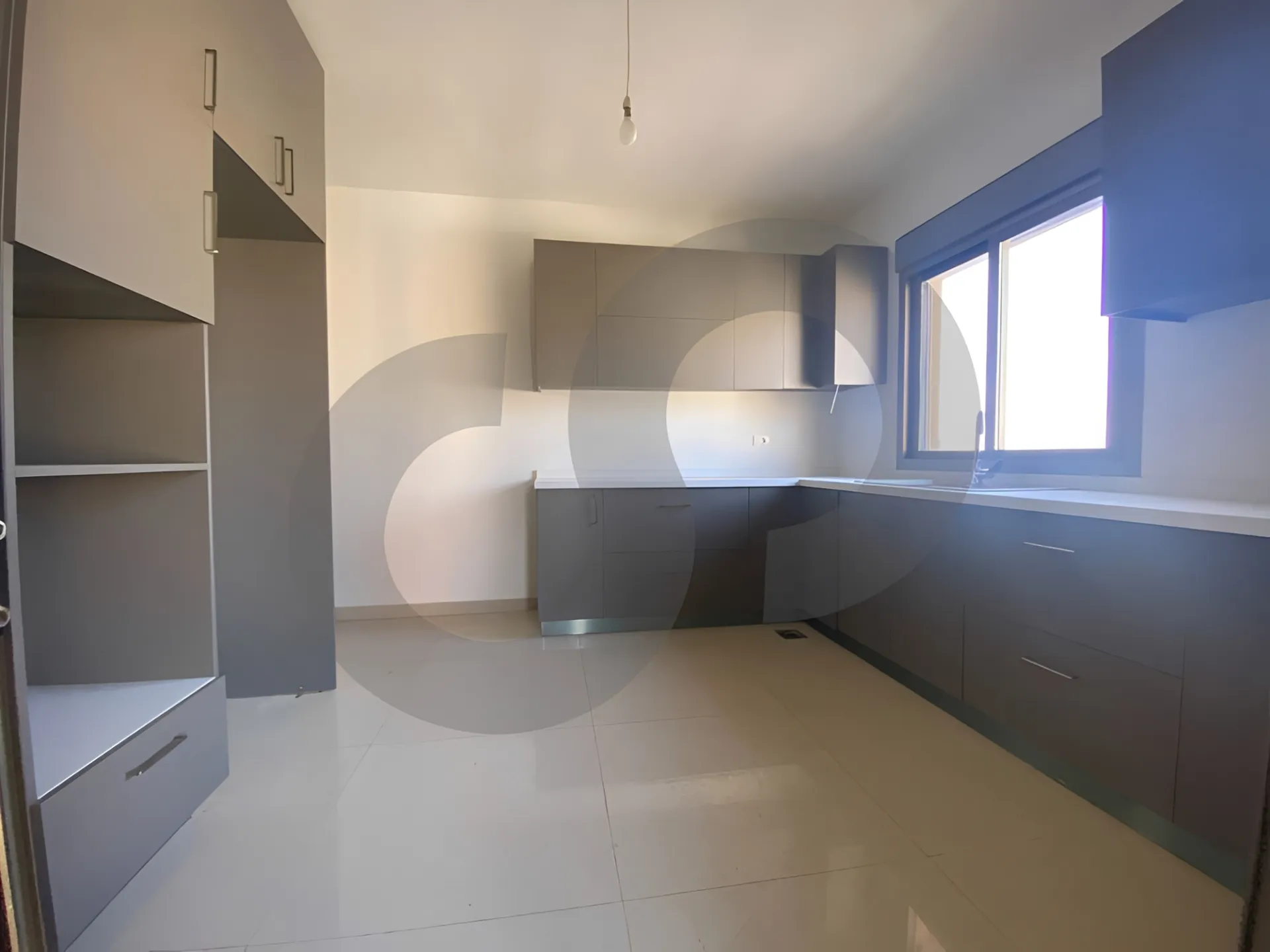 Apartment for Sale in Syoufi