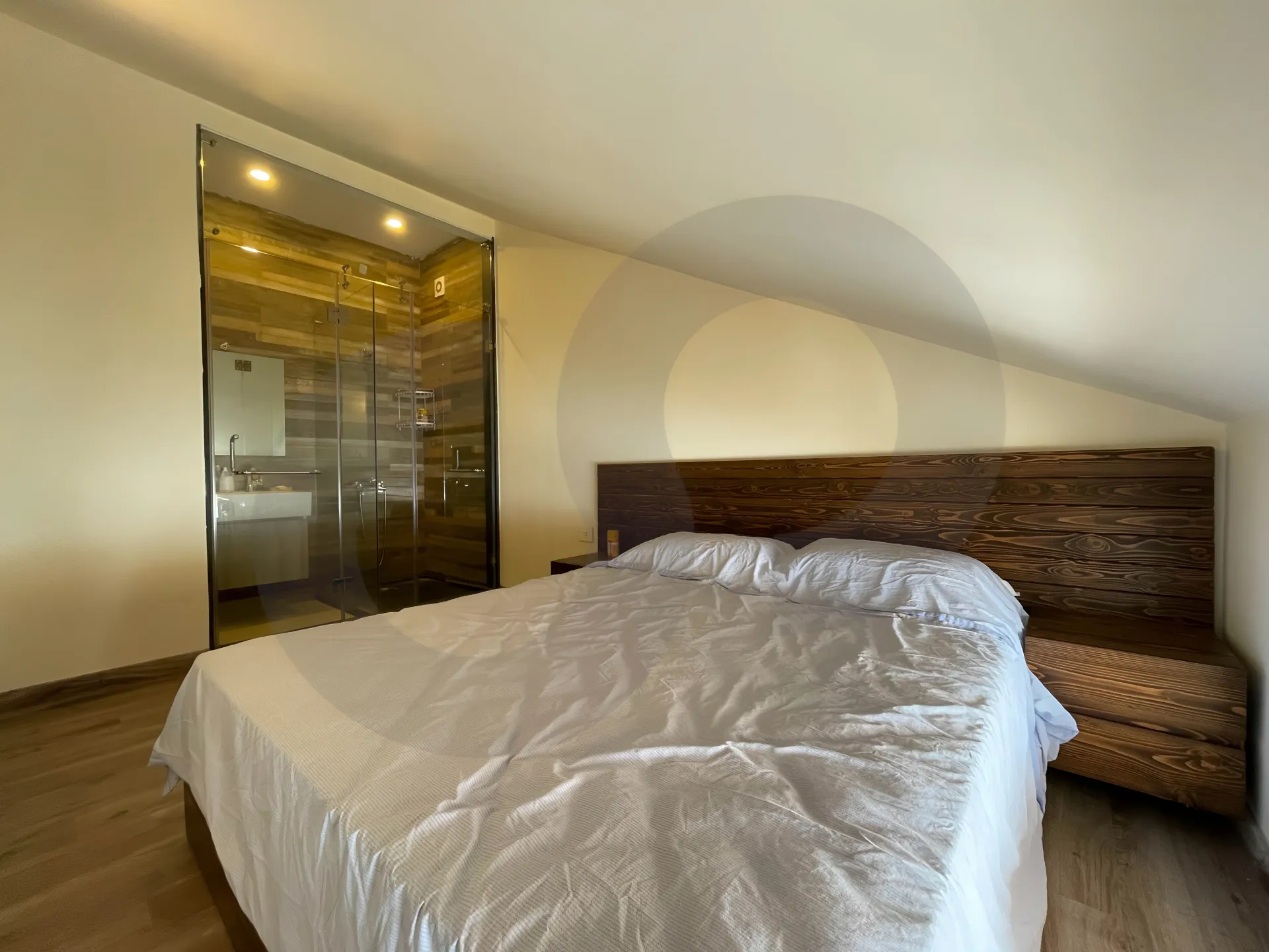 Chalet for Sale in Kfardebian