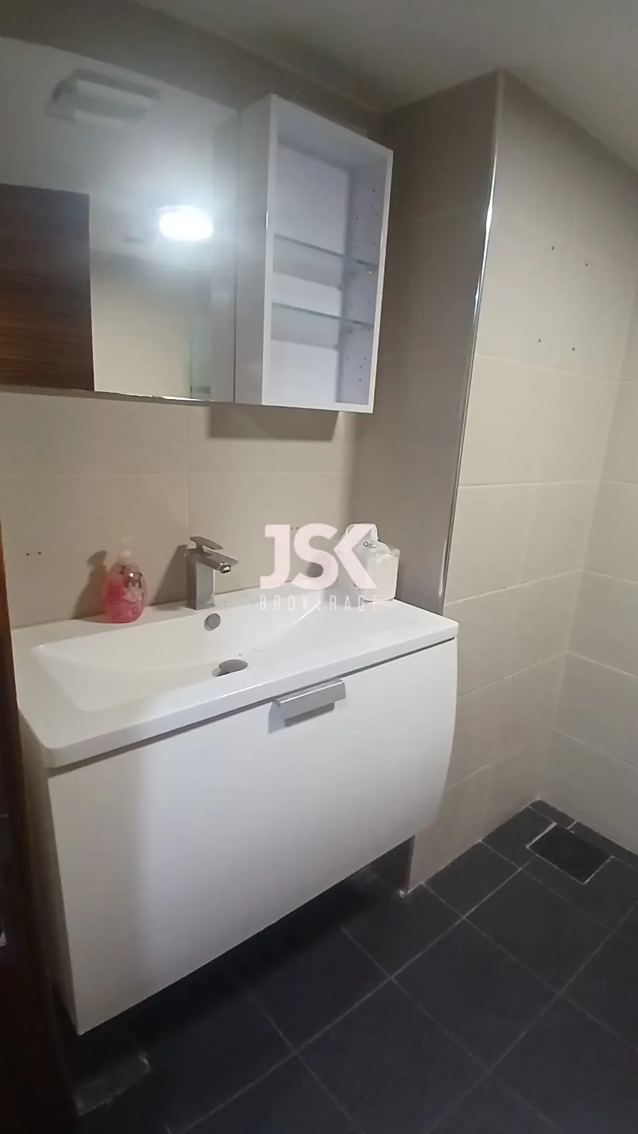 Office for Rent in Dbayeh
