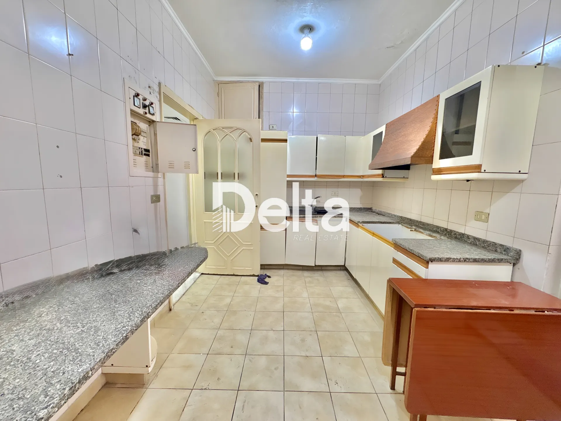Apartment for rent in Tallet khayat, beirut, lebanon - 4 bed, 3.0 bath