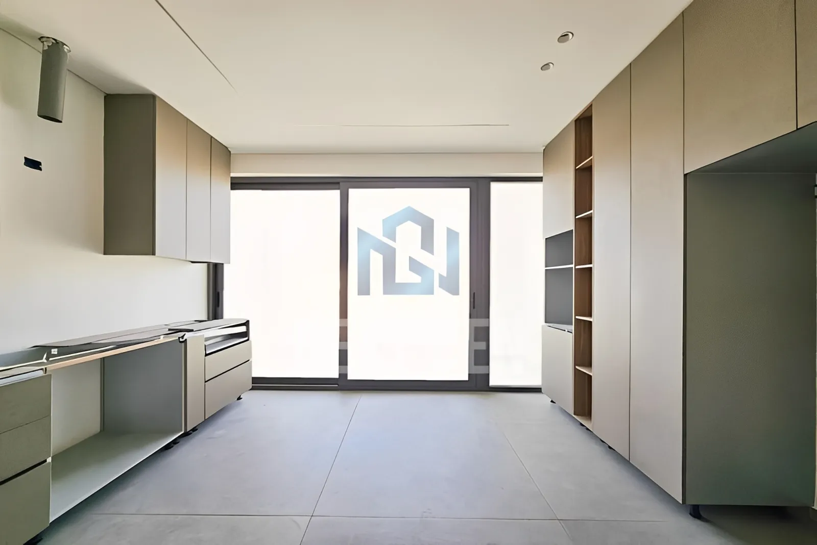 Apartment for Sale in Jnah, Lebanon - 3 bed, 5 bath