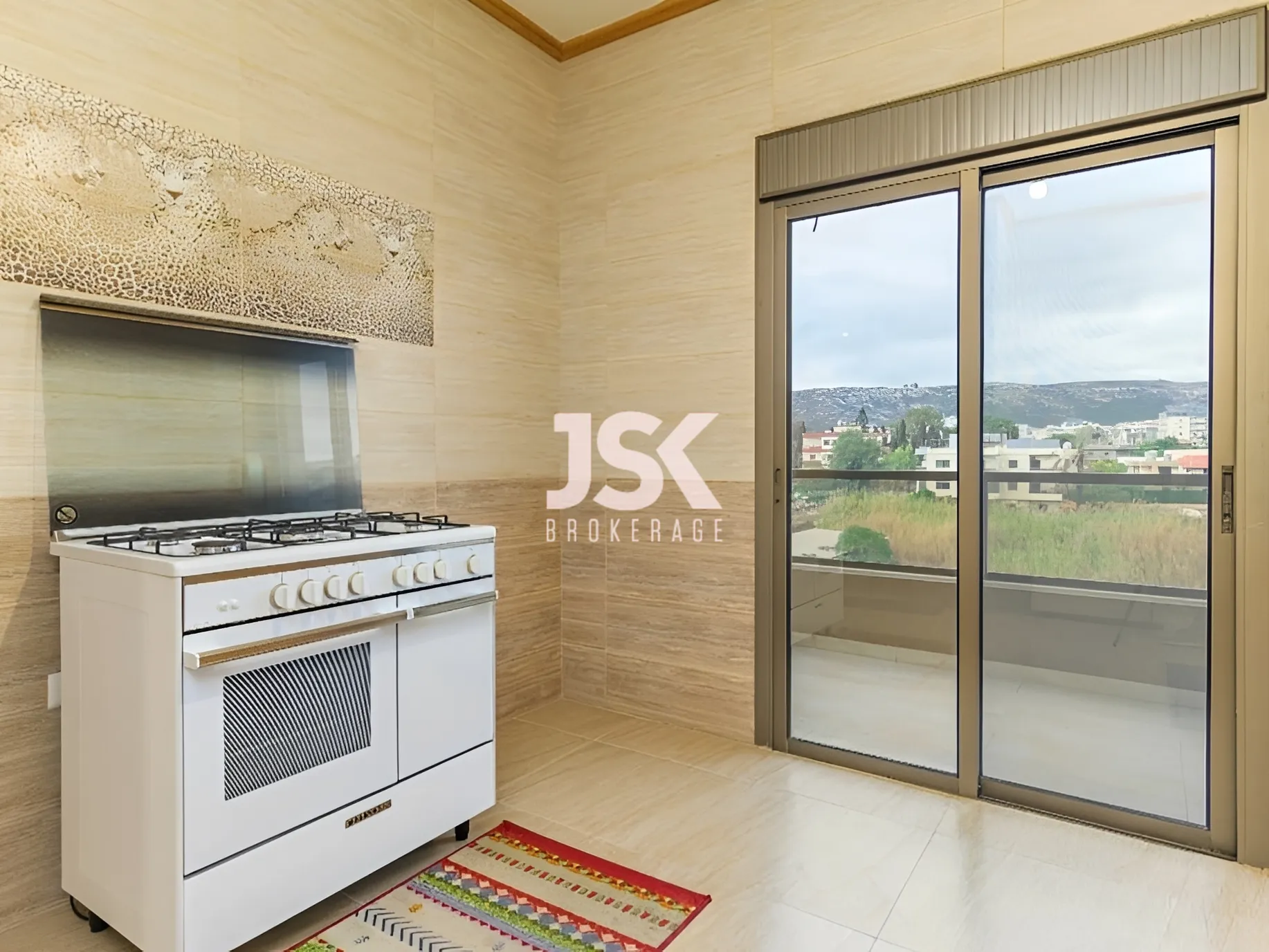 Apartment for Rent in Batroun