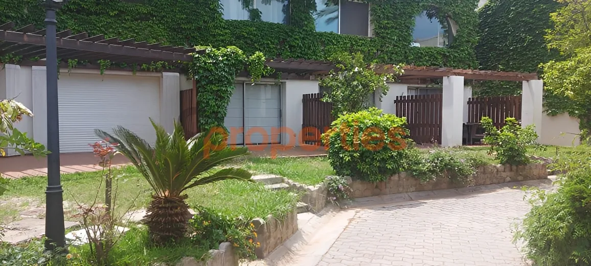Chalet for Sale in Kaslik - 1 bed, 1 bath