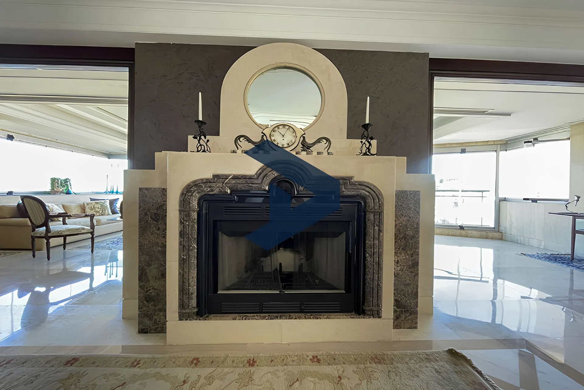 Apartment for rent in Caree d'or, Achrafieh, Lebanon - 4 bed, 5 bath
