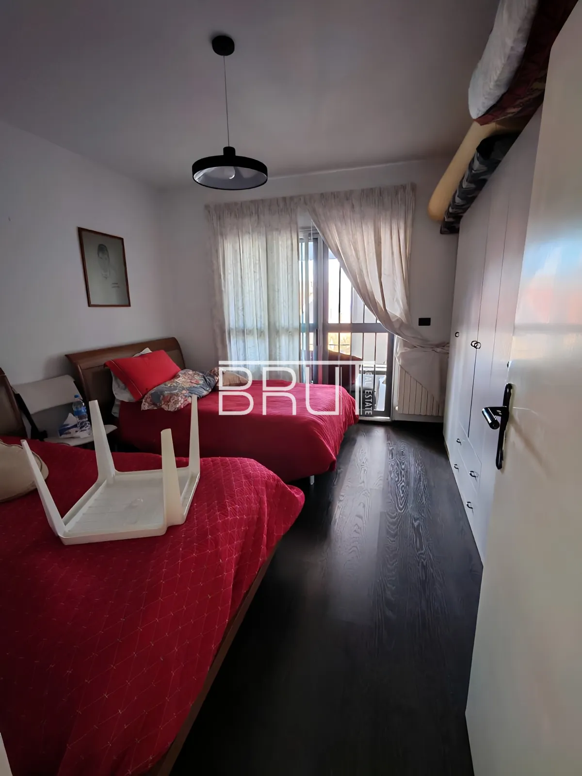 Chalet for Sale in Kfardebian