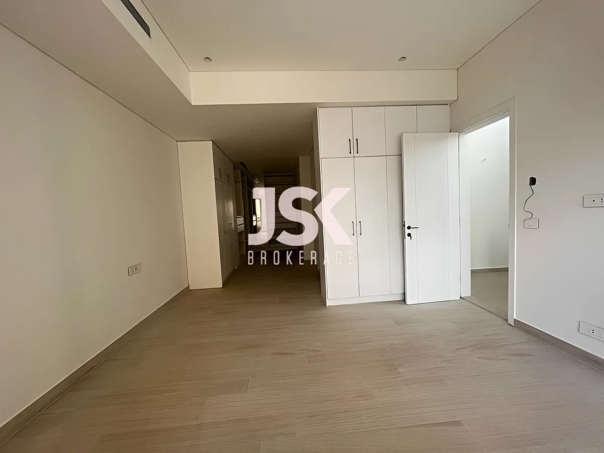 Penthouse for sale in Caree d'or, Achrafieh