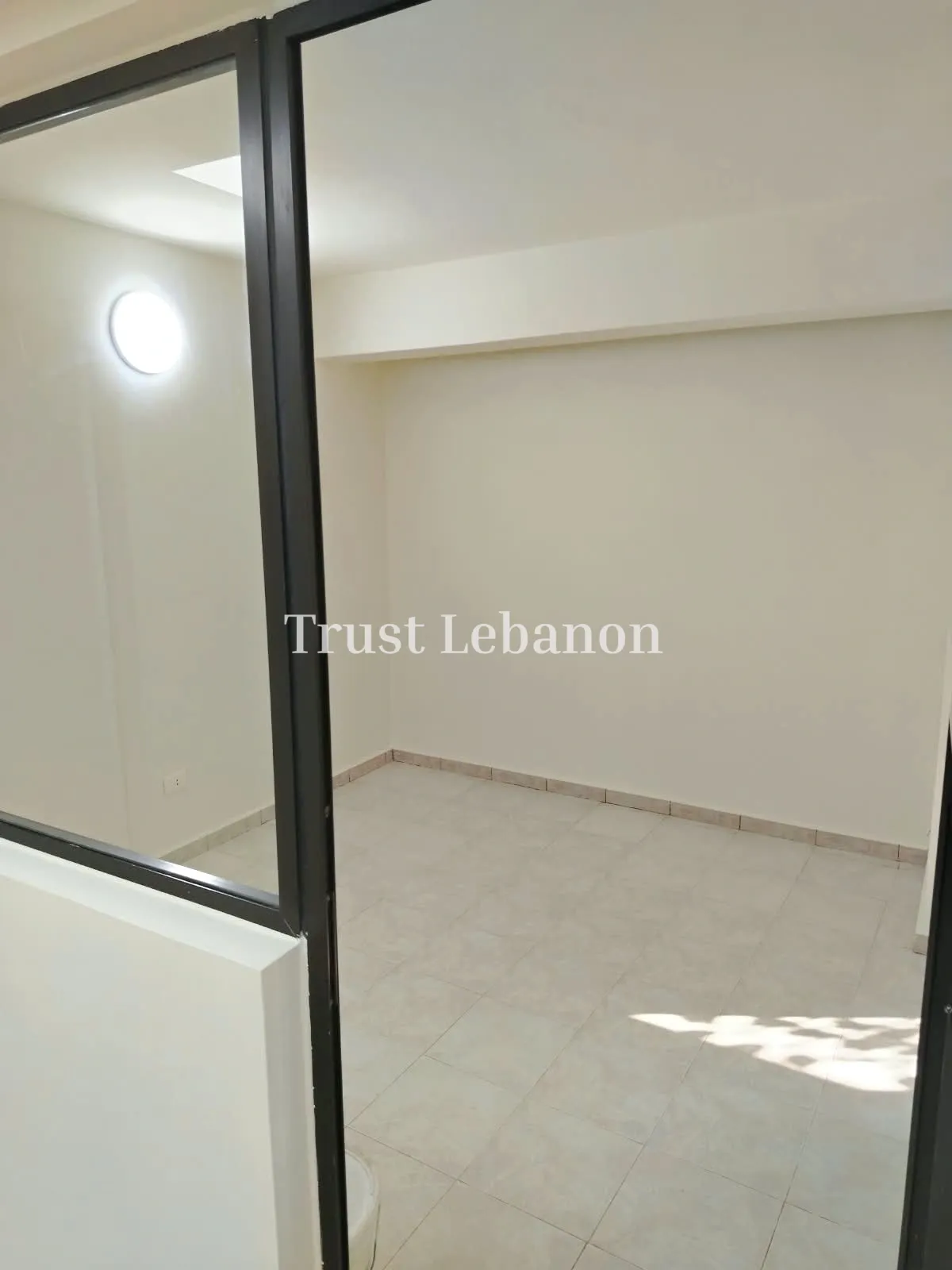 Office for rent in Dekwaneh, Lebanon