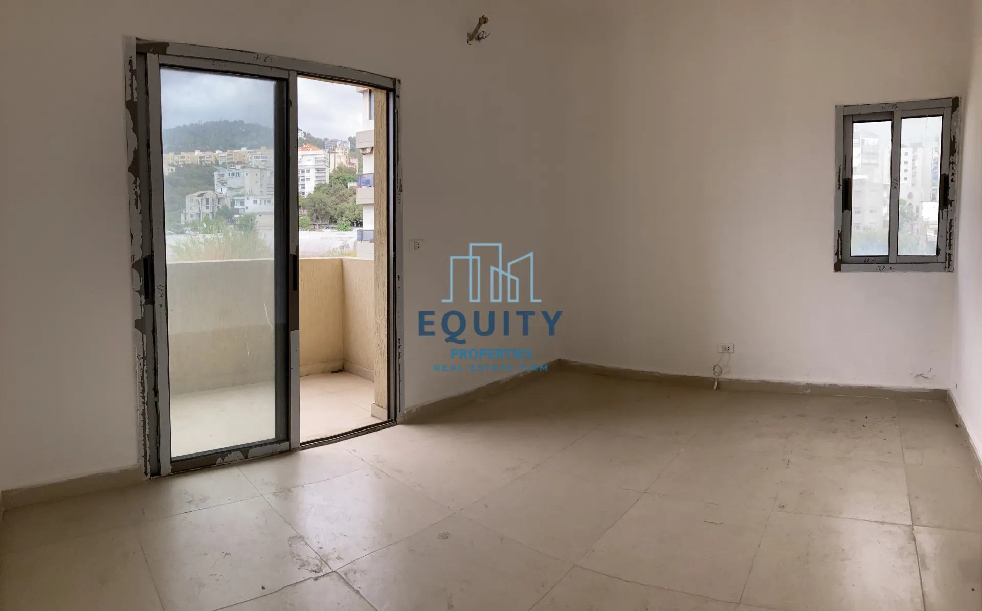 Apartment for Sale in Kfaryassine