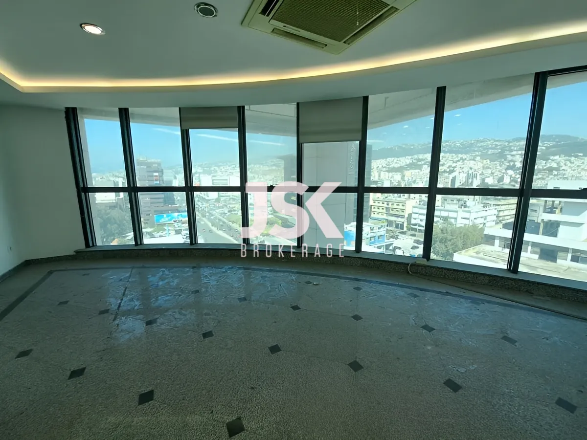 Office for rent in Baouchriyeh