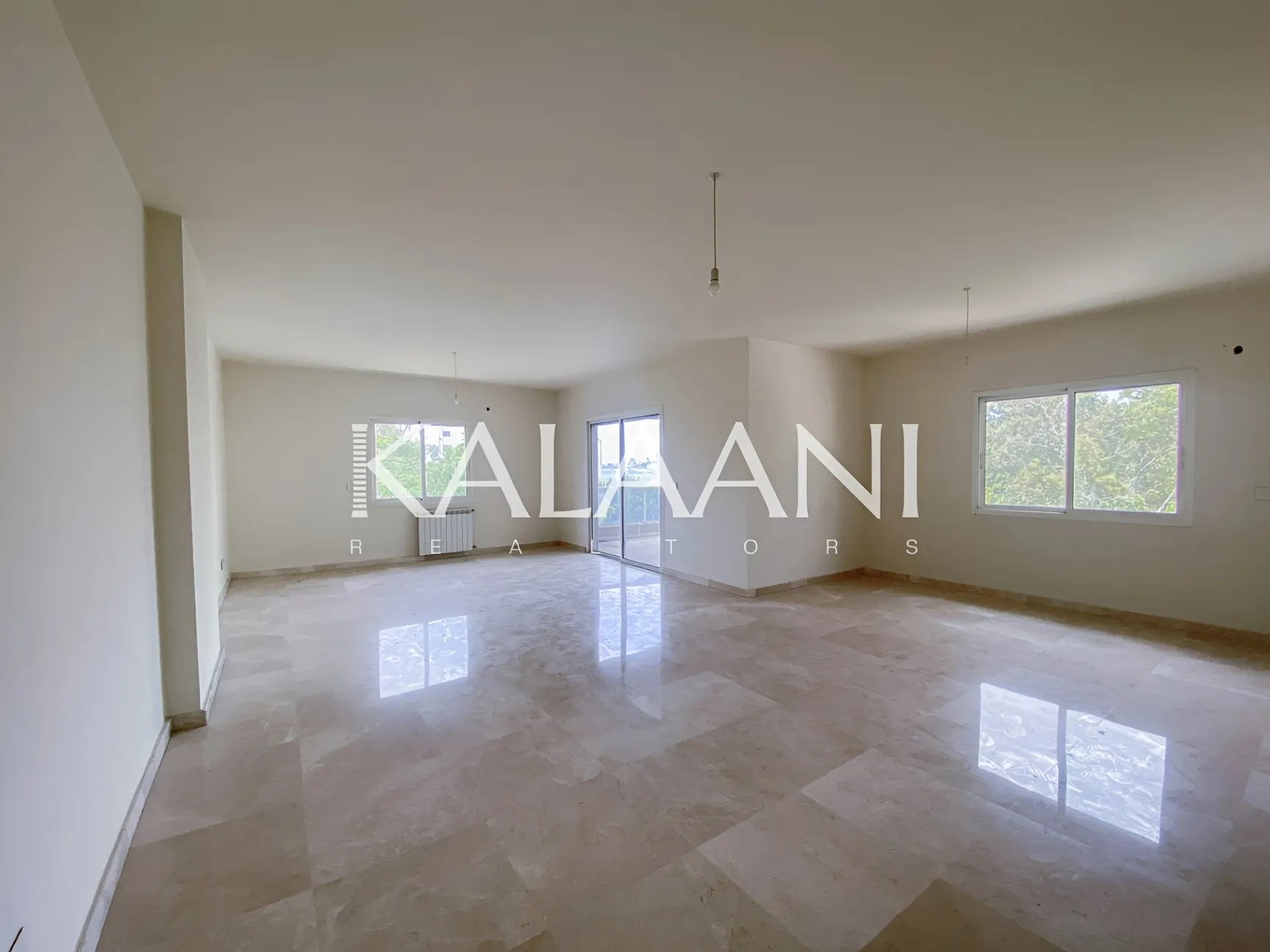 Apartment for rent in Jounieh, Lebanon - 3 bed, 4 bath