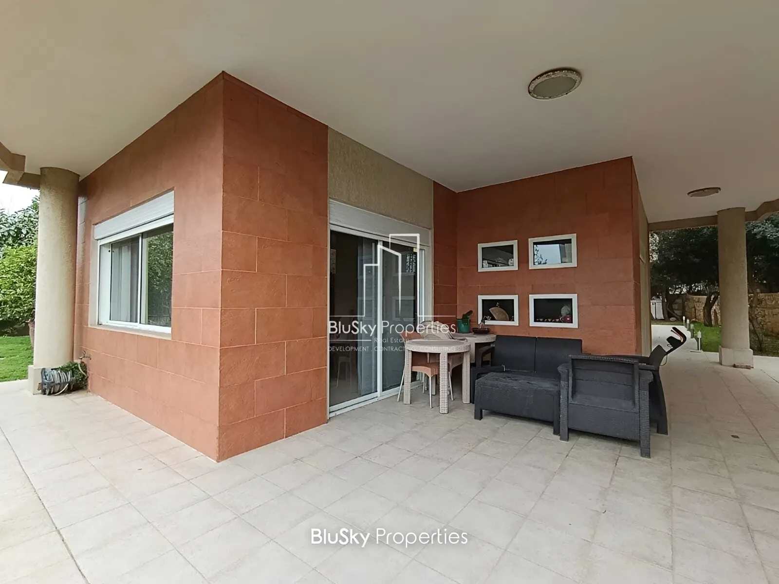 Apartment for Sale in Jbeil - 4 bed, 5 bath