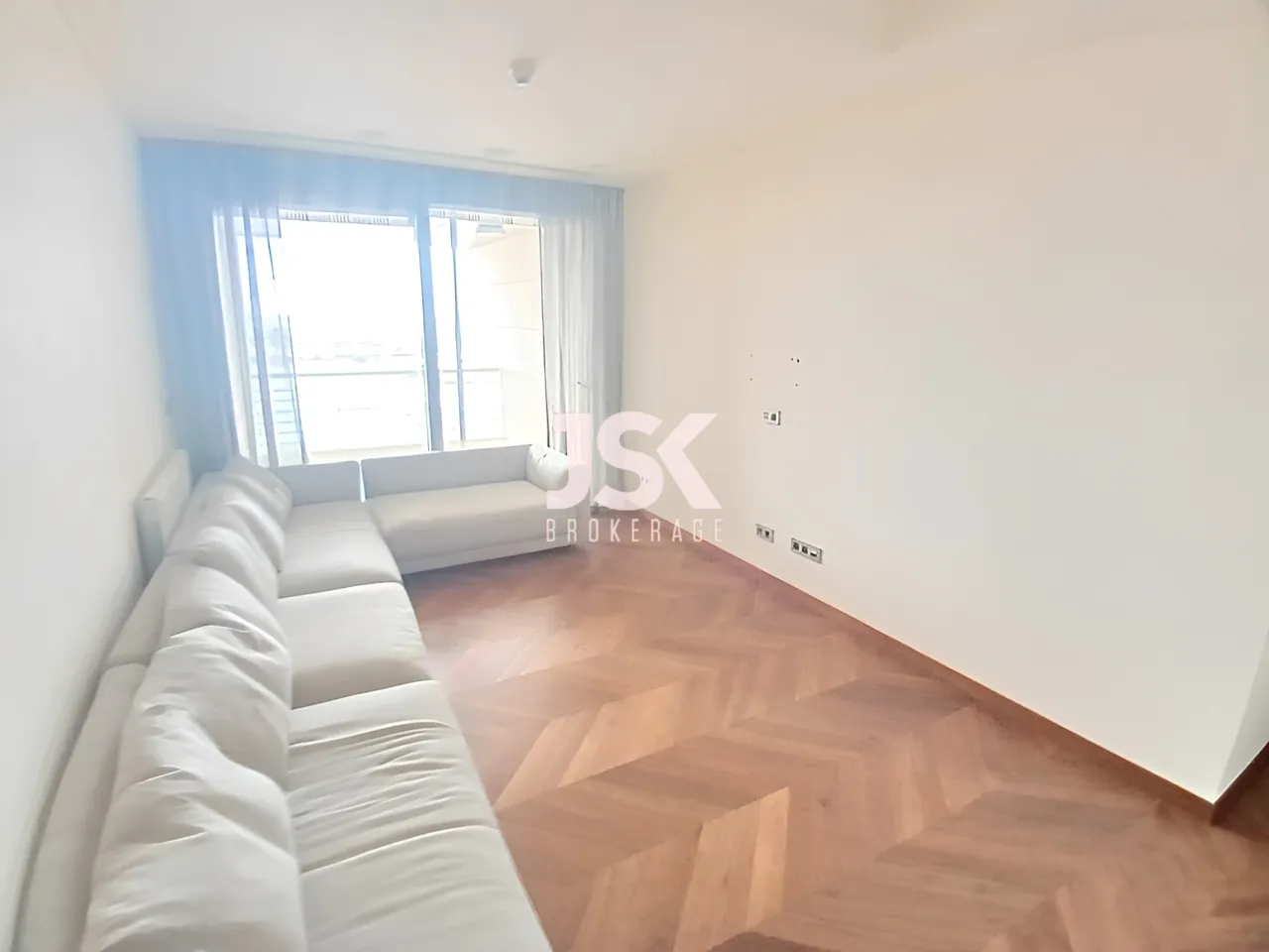 Apartment for Rent in Waterfront City