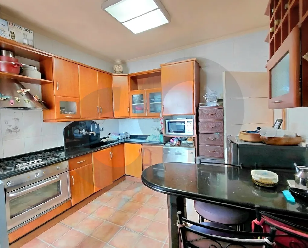 Building for Sale in Jdeideh