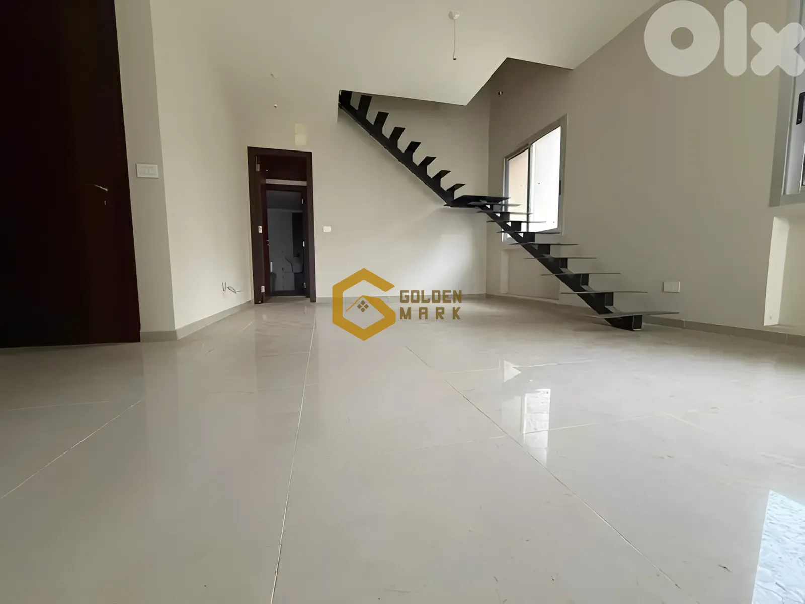Duplex for Sale in Blat - 6 bed, 4 bath
