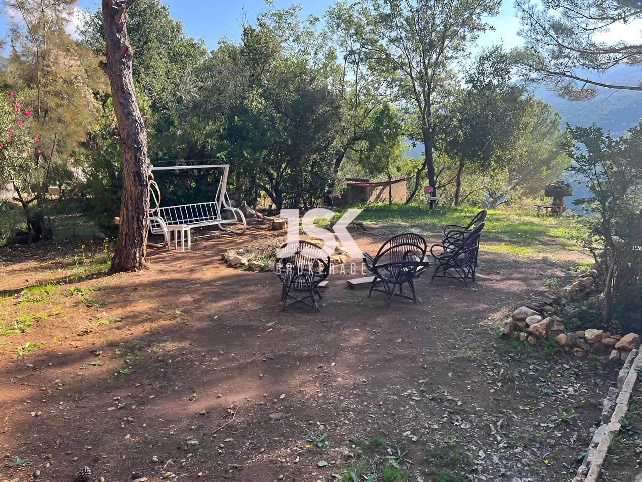 Villa for Sale in Baabdat