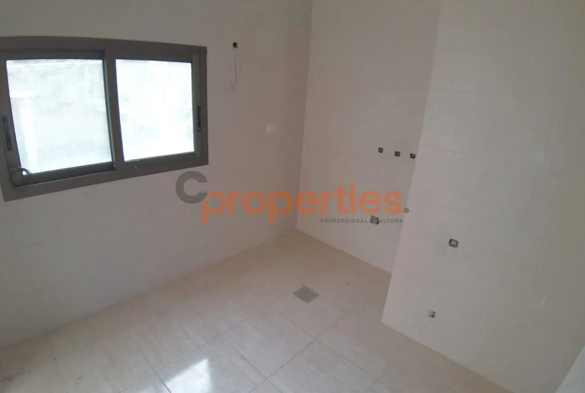 Apartment for Sale in Louaizeh