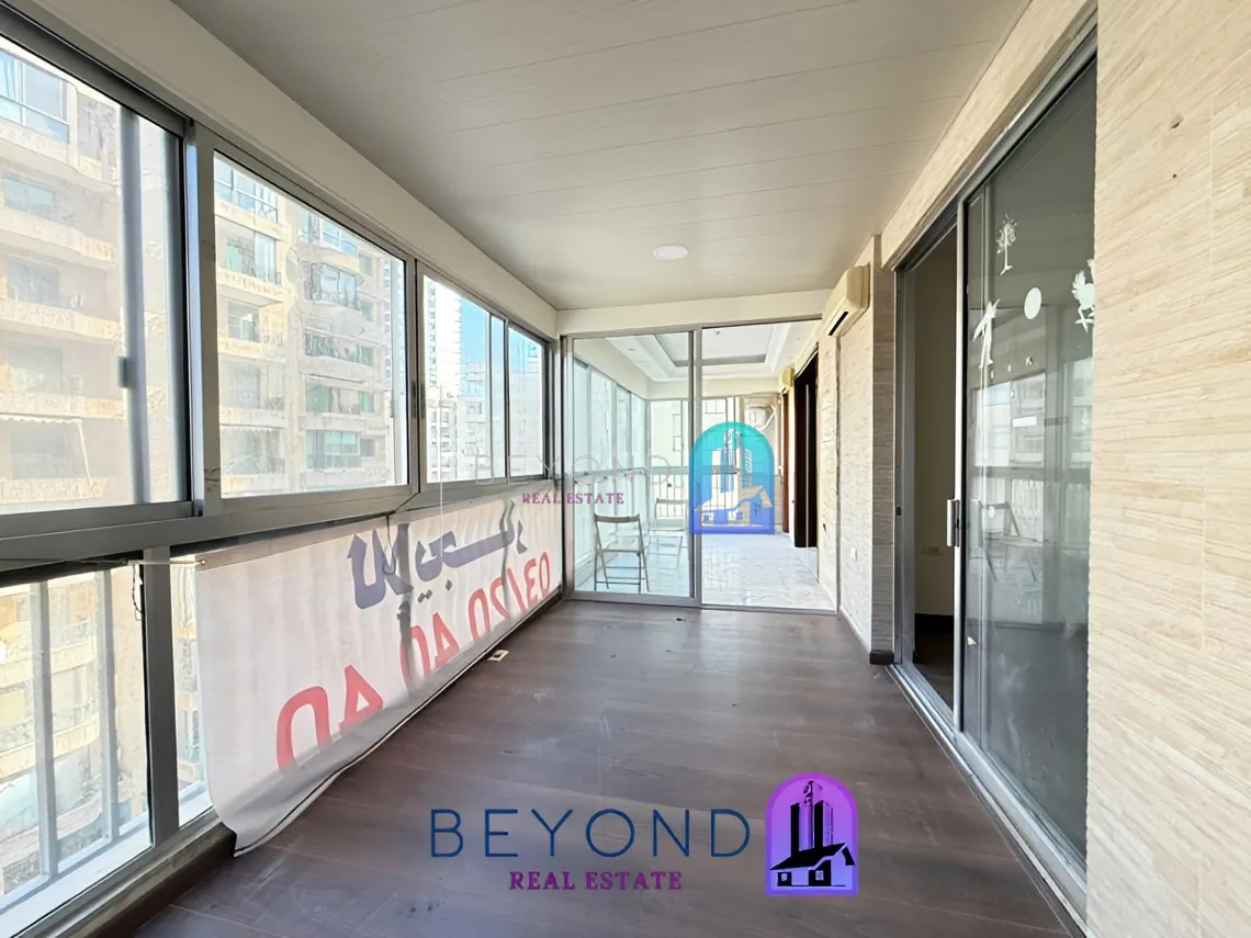 Apartment for rent in Snoubra, Beirut, Lebanon - 3 bed, 5 bath