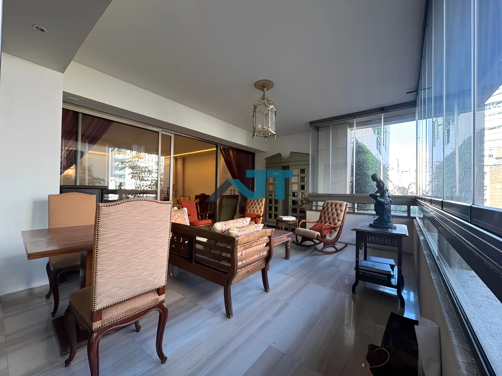 Apartment for Rent in Caree d'or, achrafieh - 3 bed, 3.0 bath