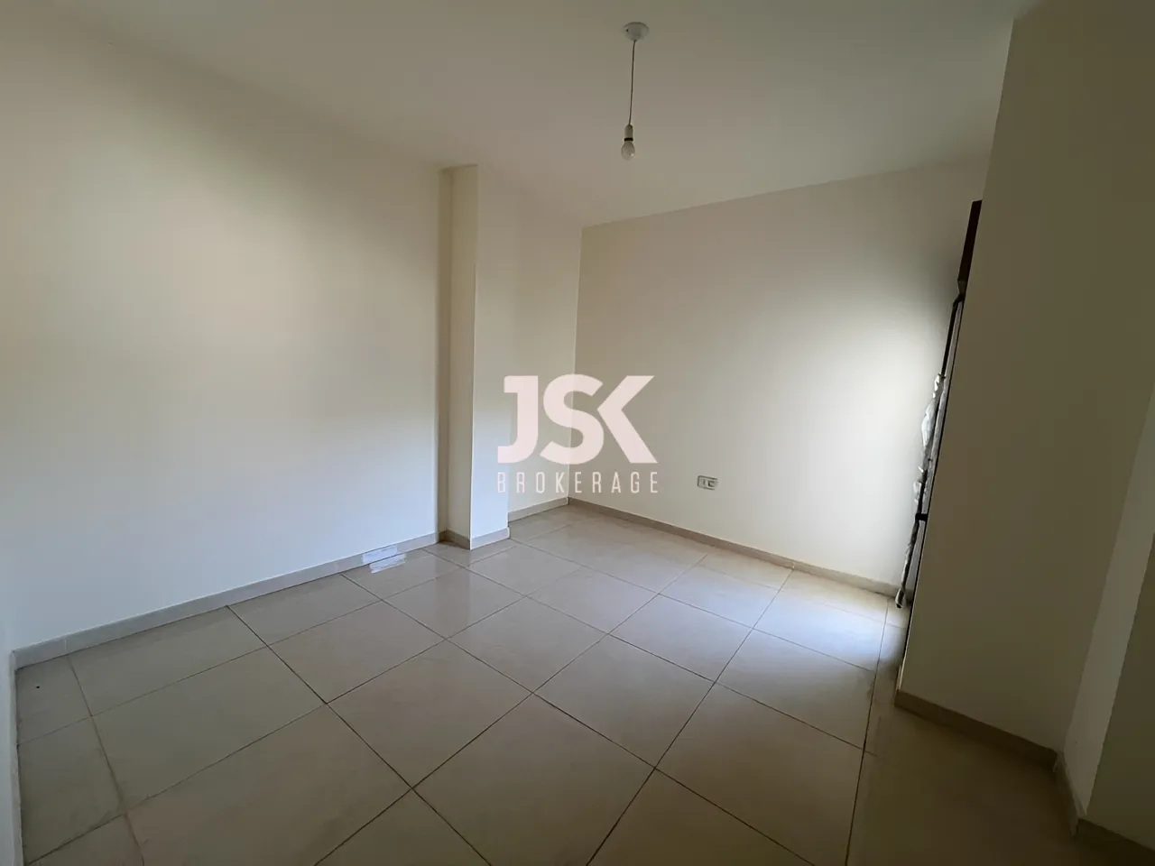 Apartment for Sale in Dekwaneh