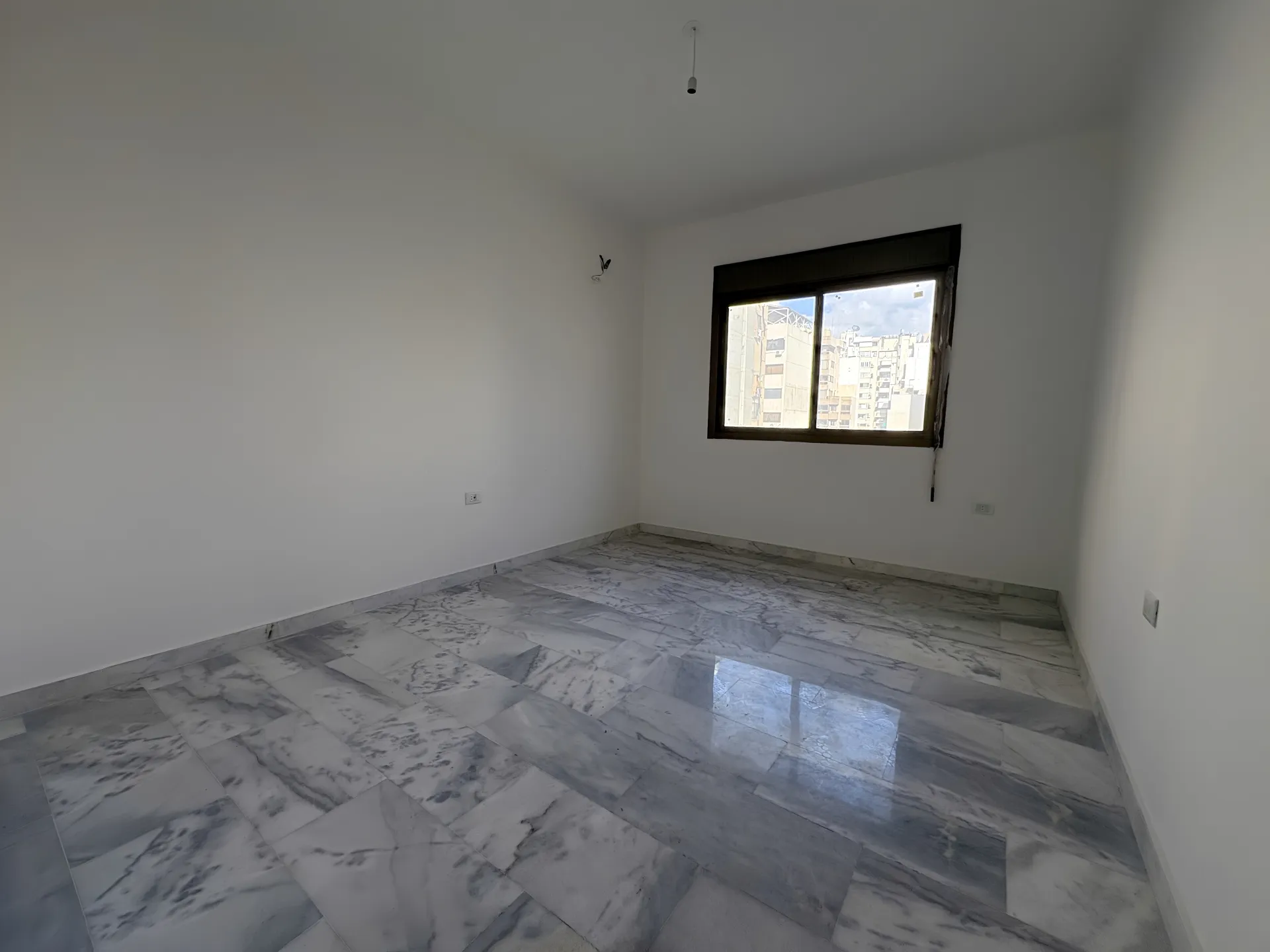Apartment for sale in Ras al naba'a, beirut, lebanon - 2 bed, 2.0 bath