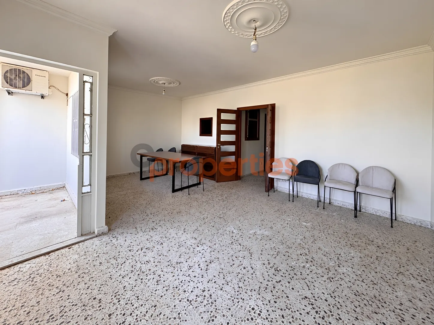 Apartment for Rent in Aaoukar