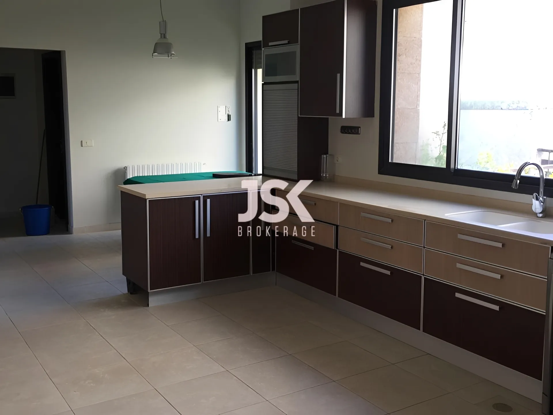 Villa for Rent in Baabdat