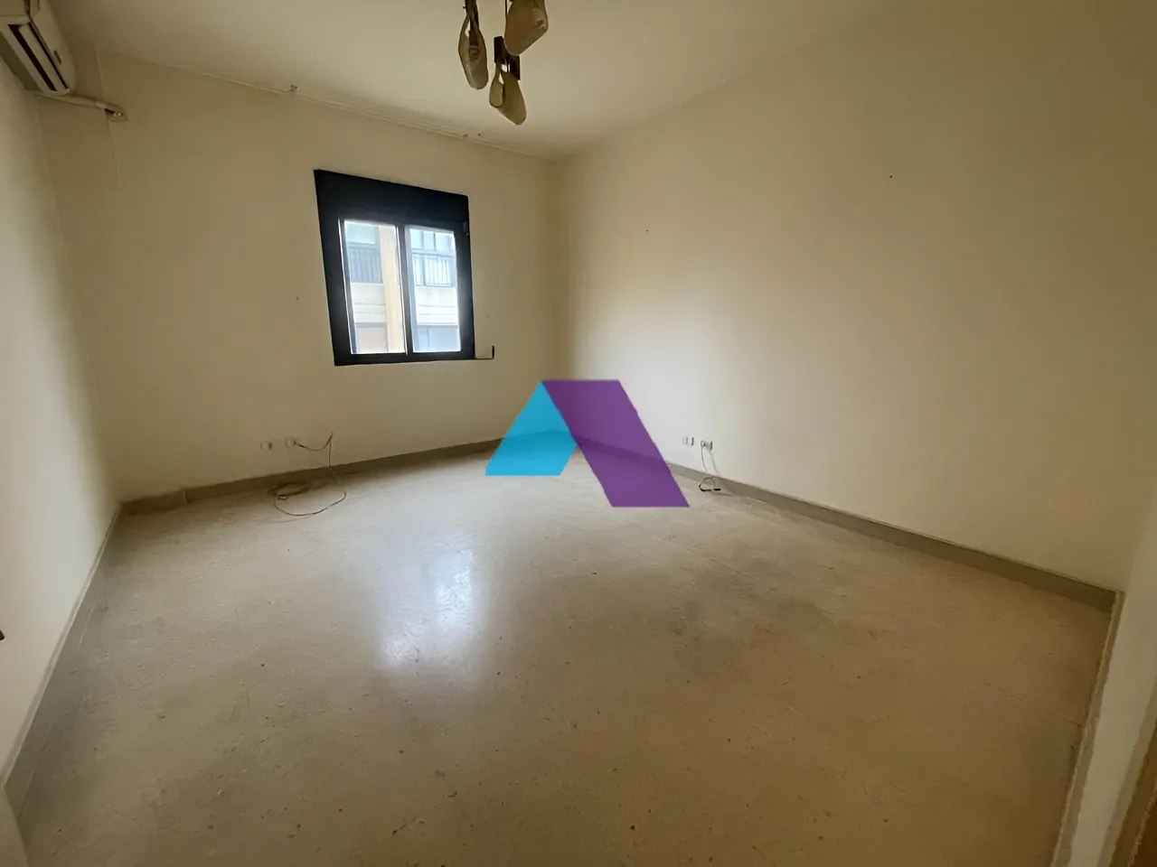 Apartment for Sale in Mansourieh - 3 bed, 4 bath