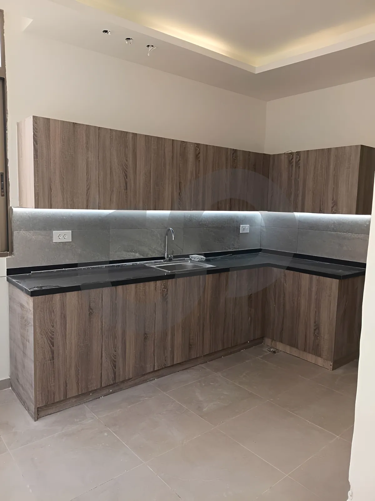 Apartment for Sale in Sakiet El Janzeer