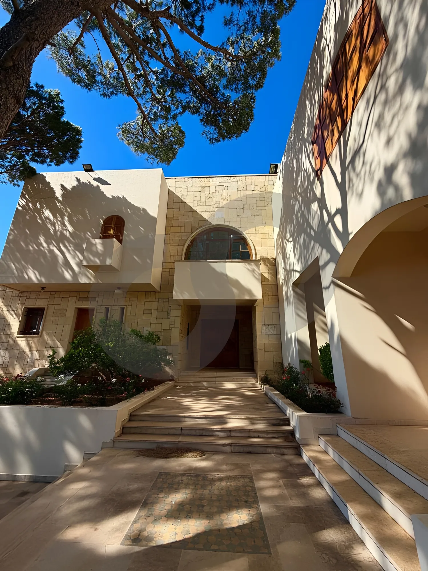 Villa for Sale in Koura