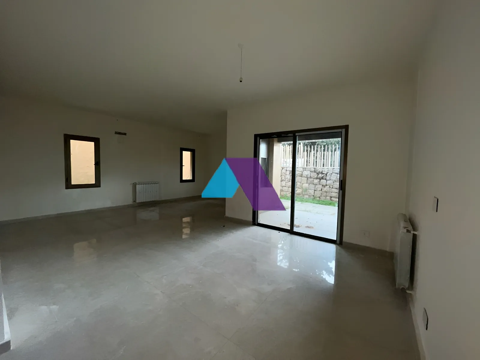 Apartment for Sale in Ballouneh