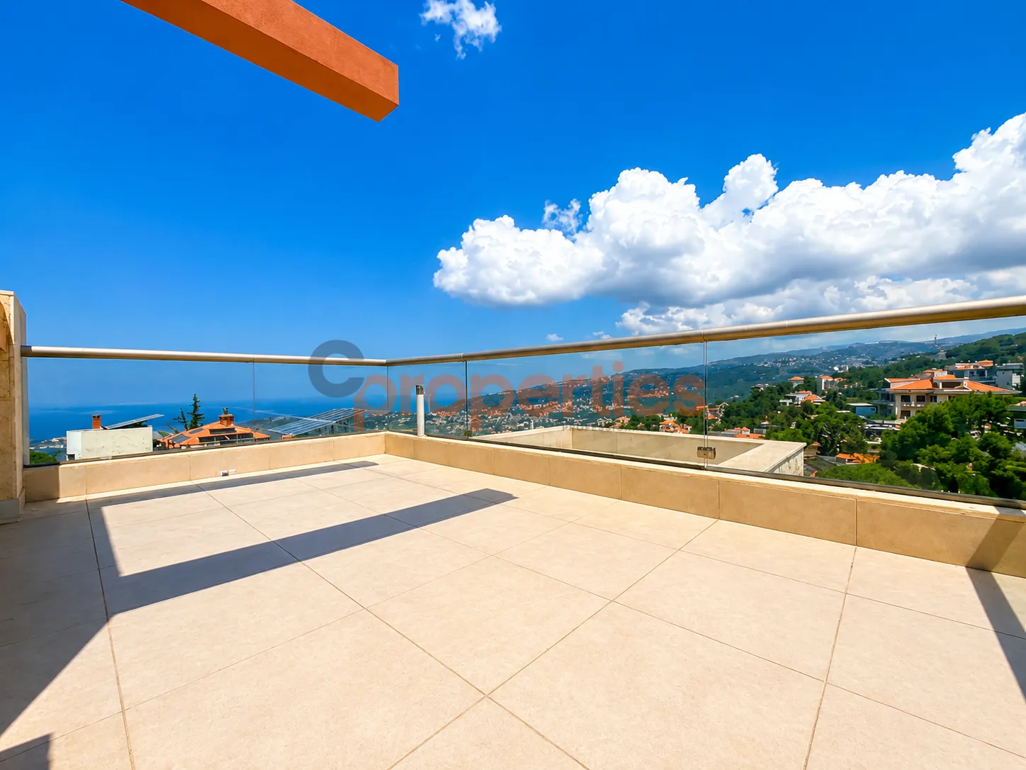 Apartment for Sale in Qornet El Hamra - 3 bed, 3 bath