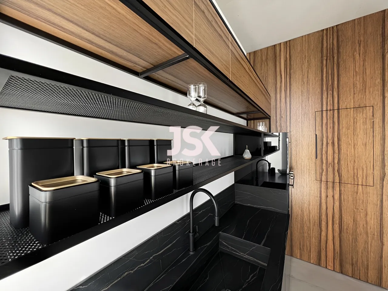 Loft for Sale in Batroun