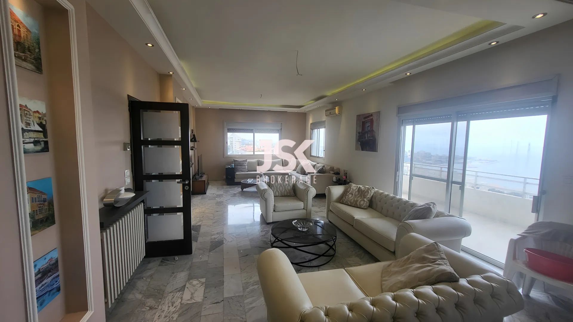 Apartment for Sale in Haret Sakher