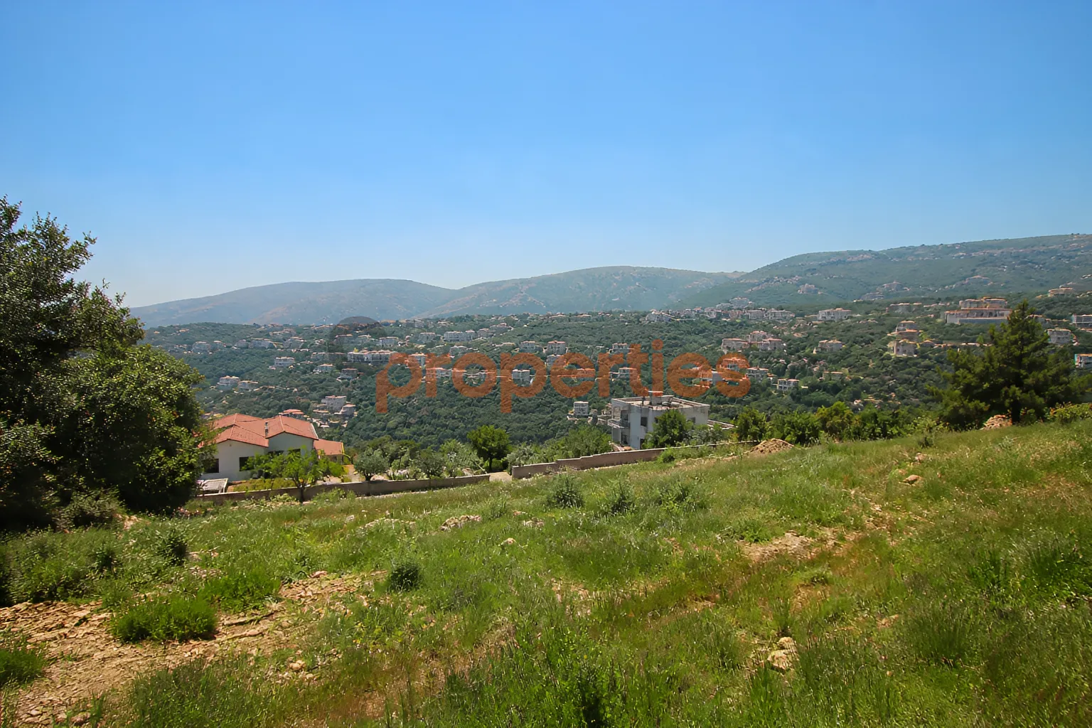 Residential Land for sale in Annaya, Lebanon