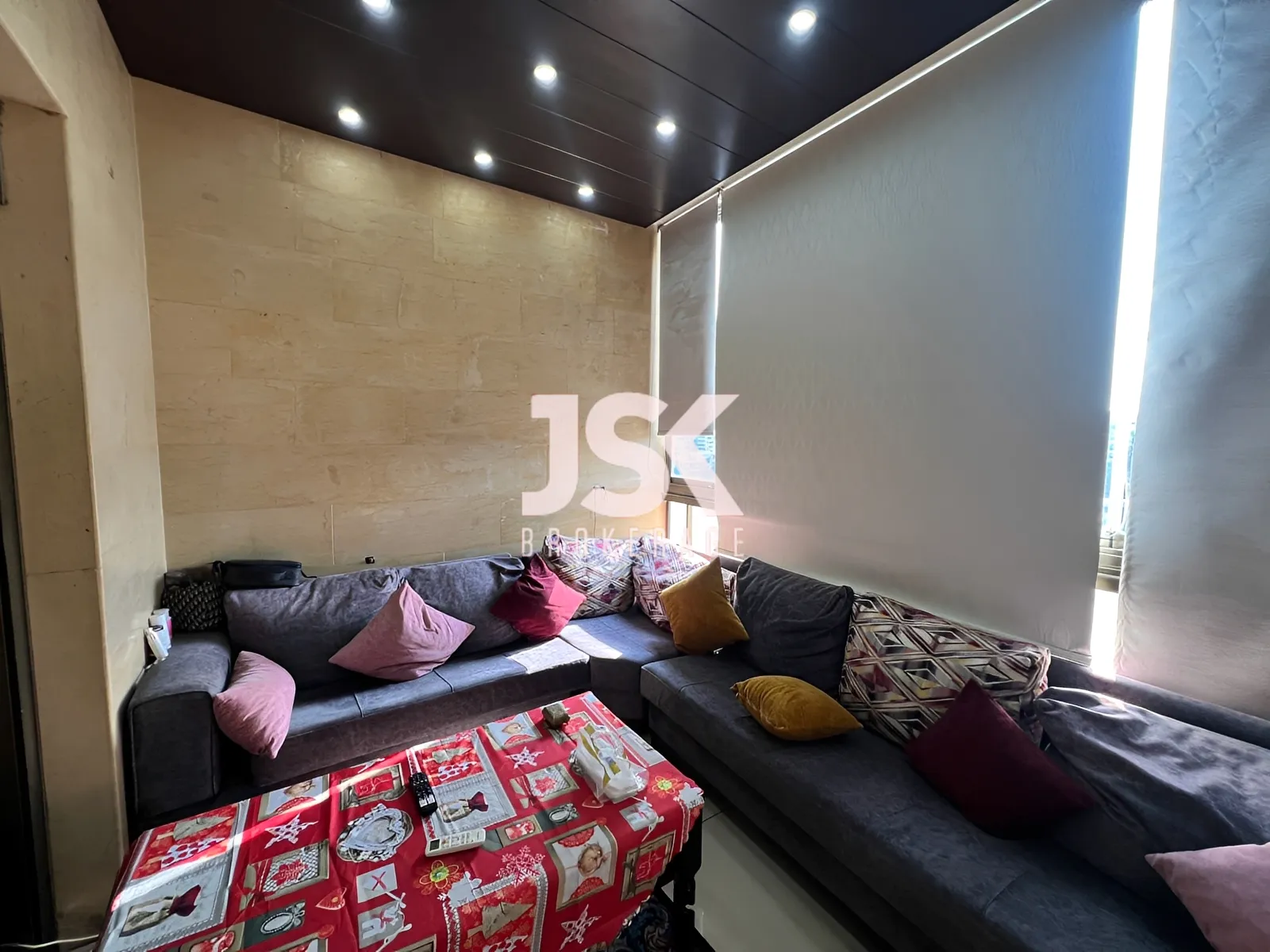 Apartment for Sale in Forn El Chebbak